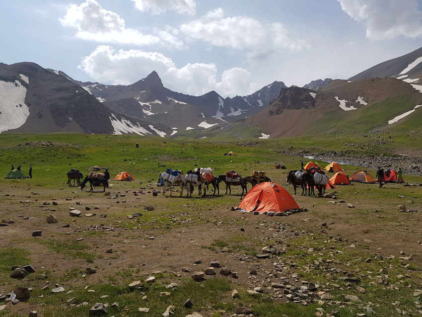 Alam kuh tour |Best Iran mountain tour |Iran trekking tour